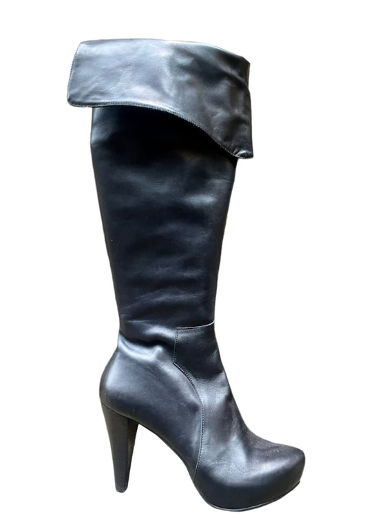 Plateaux- Platform boot last pair 37! - Chanii B