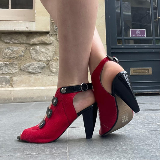 Honey -Red sandal - Chanii B