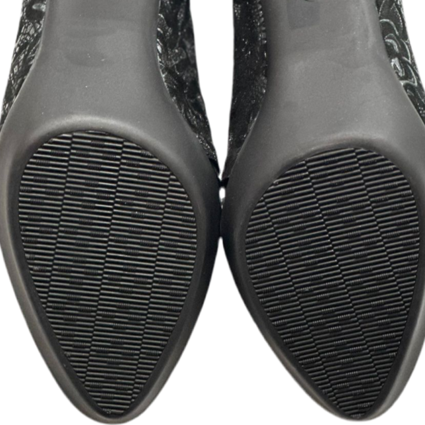 Dijon black with brown buttons- New - Chanii B