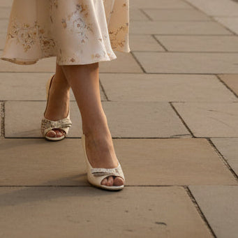 Frise - Ivory- open toe shoe- sizes 37, 40 and 41 left! - Chanii B