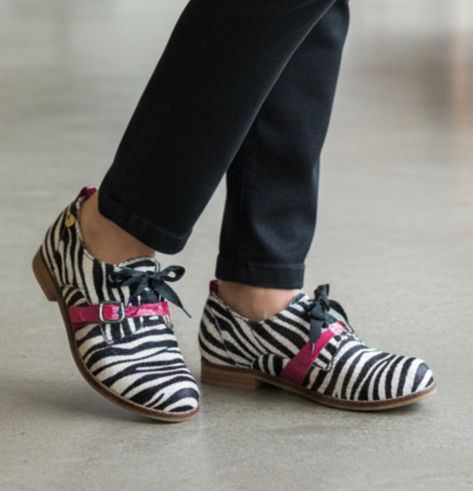 Excuse moi - Zebra cow hide lace up shoe