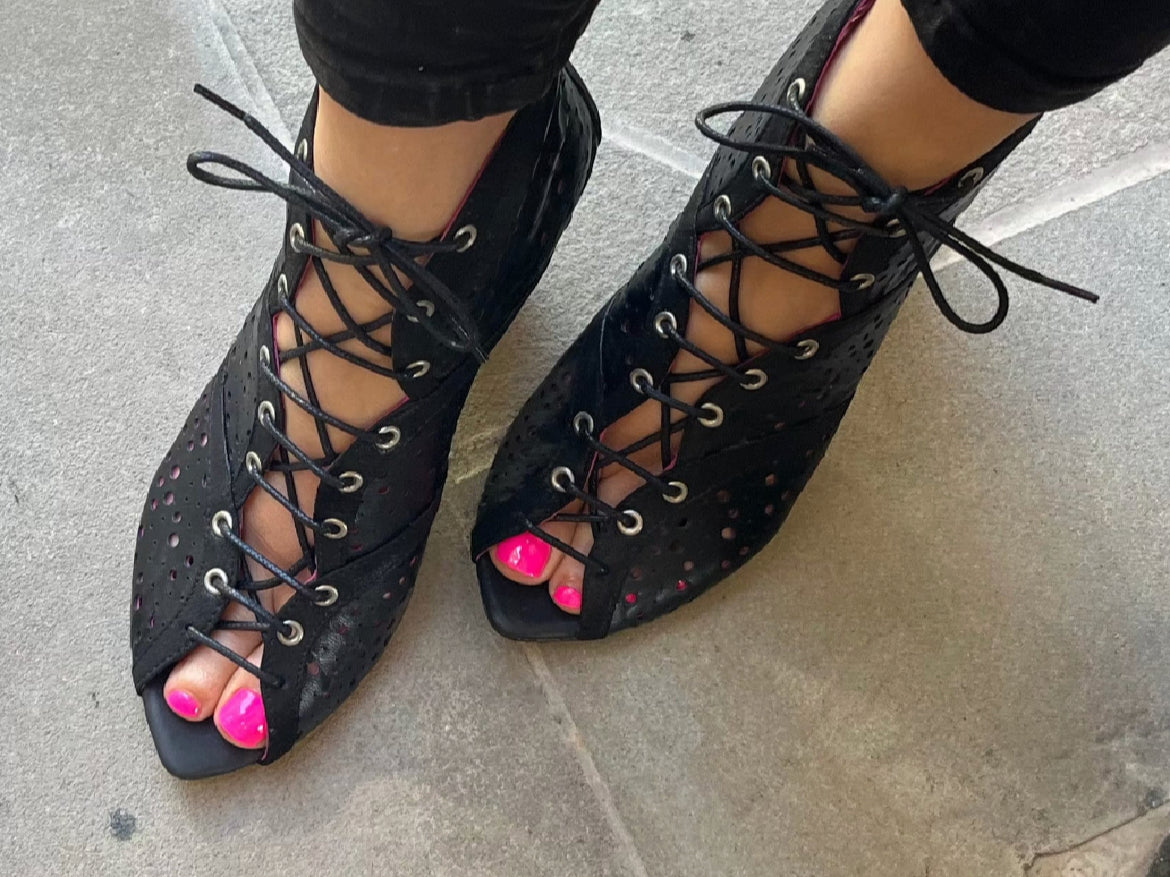 Danii - Black- last pairs 36