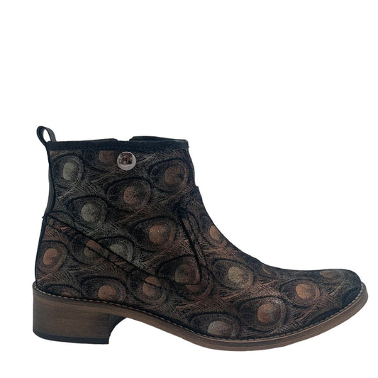 Zipp - Peacock - Chanii B