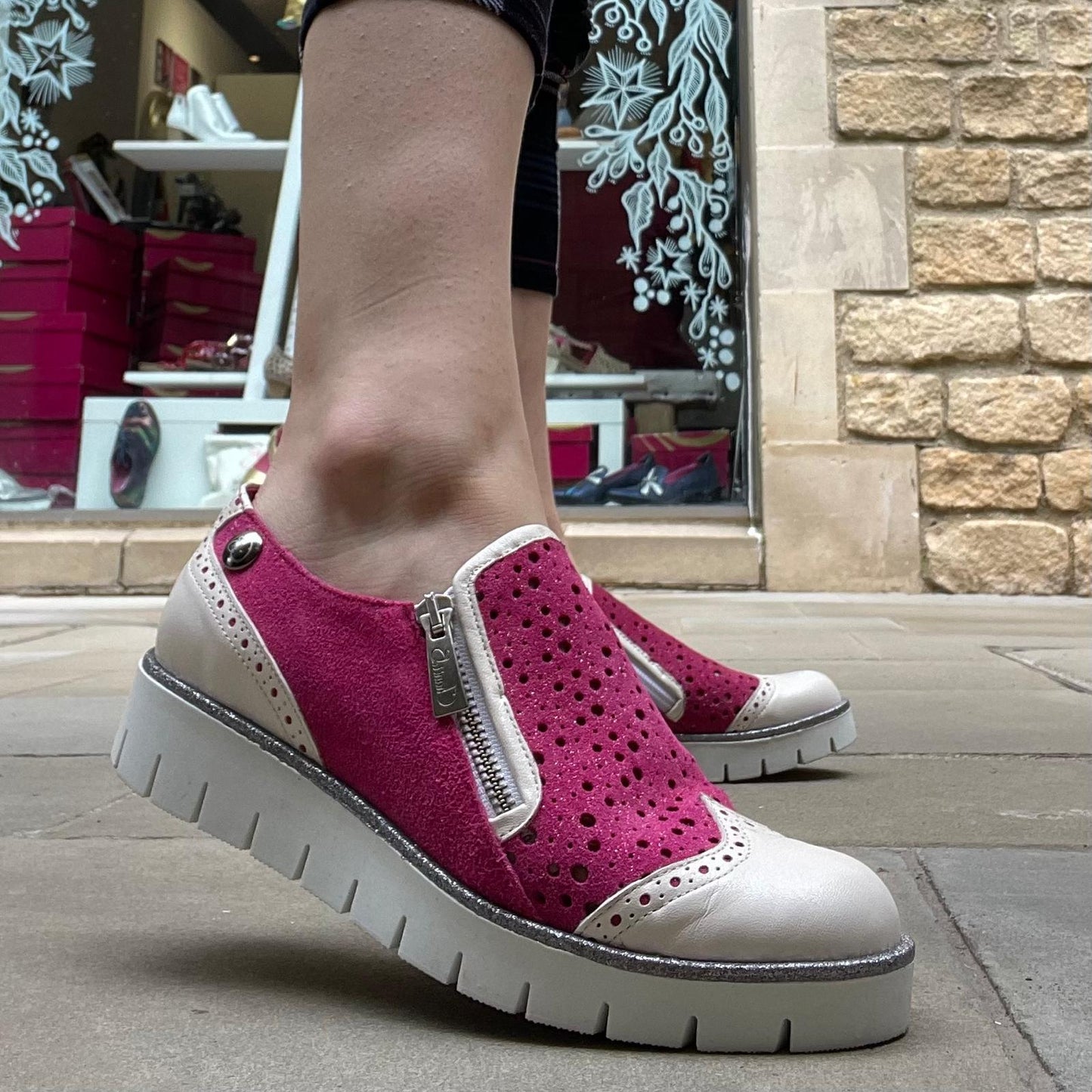 Zap - Pink/White slip on shoe - Chanii B