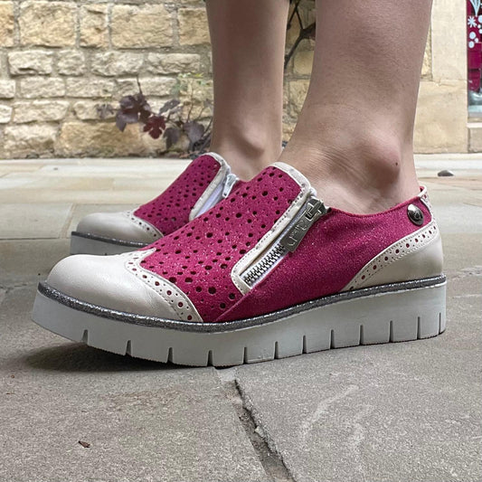 Zap - Pink/White slip on shoe - Chanii B