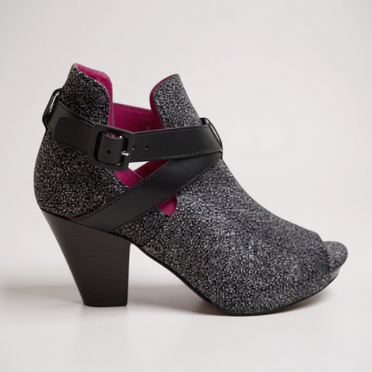 Rouge- Black stingray