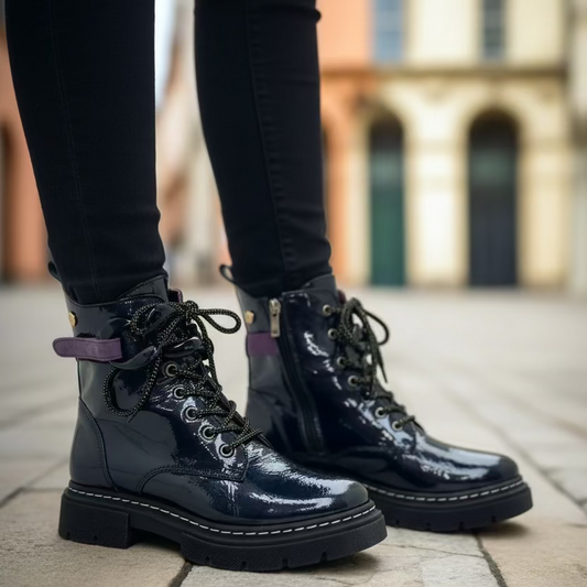 Paris - Navy blue patent ankle boot- NEW - Chanii B
