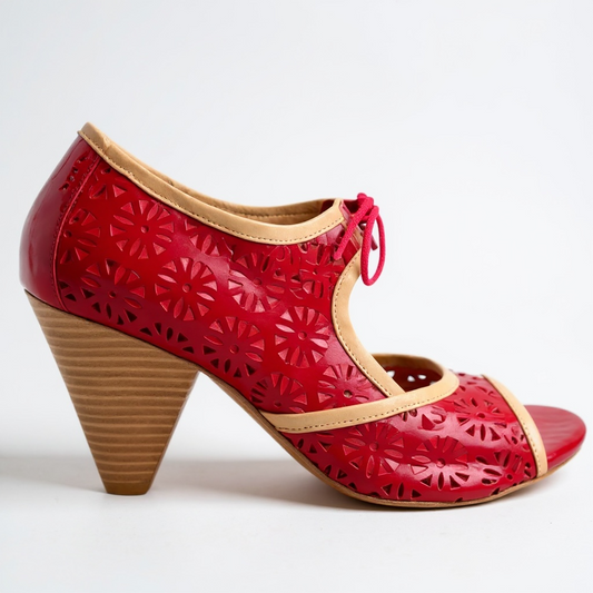 Gateau-red patent lace dress shoe Last pairs 40 and 41