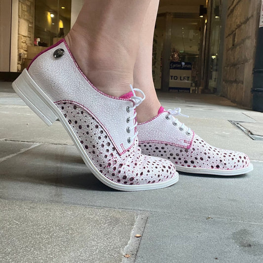 Cordon - White pink crack lace up shoe - Chanii B
