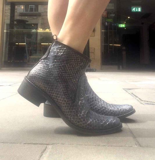 Zipp - Blue Snake ankle boot