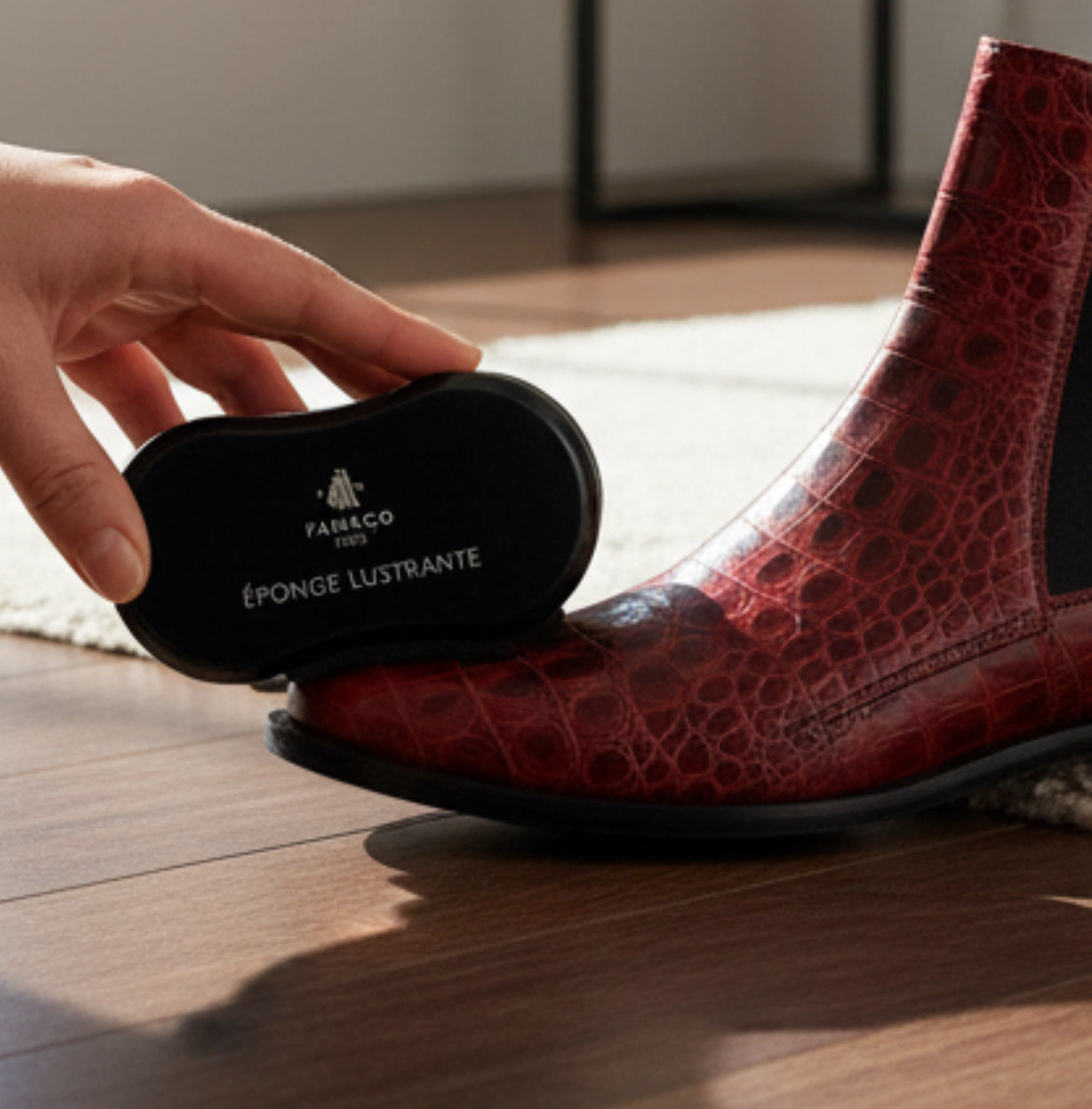 Shoe care- Instant shine