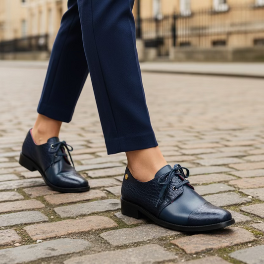Ecoute- Navy lace up shoe - Chanii B