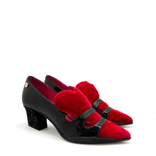 Lucy - Red Velvet heart - Chanii B