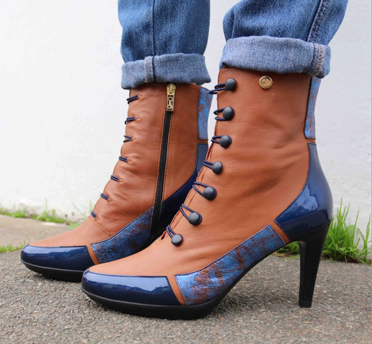 St Lucia Brandy blue button boot - Chanii B