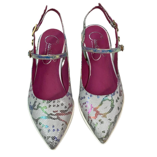 Pirot-White rainbow flat - Chanii B