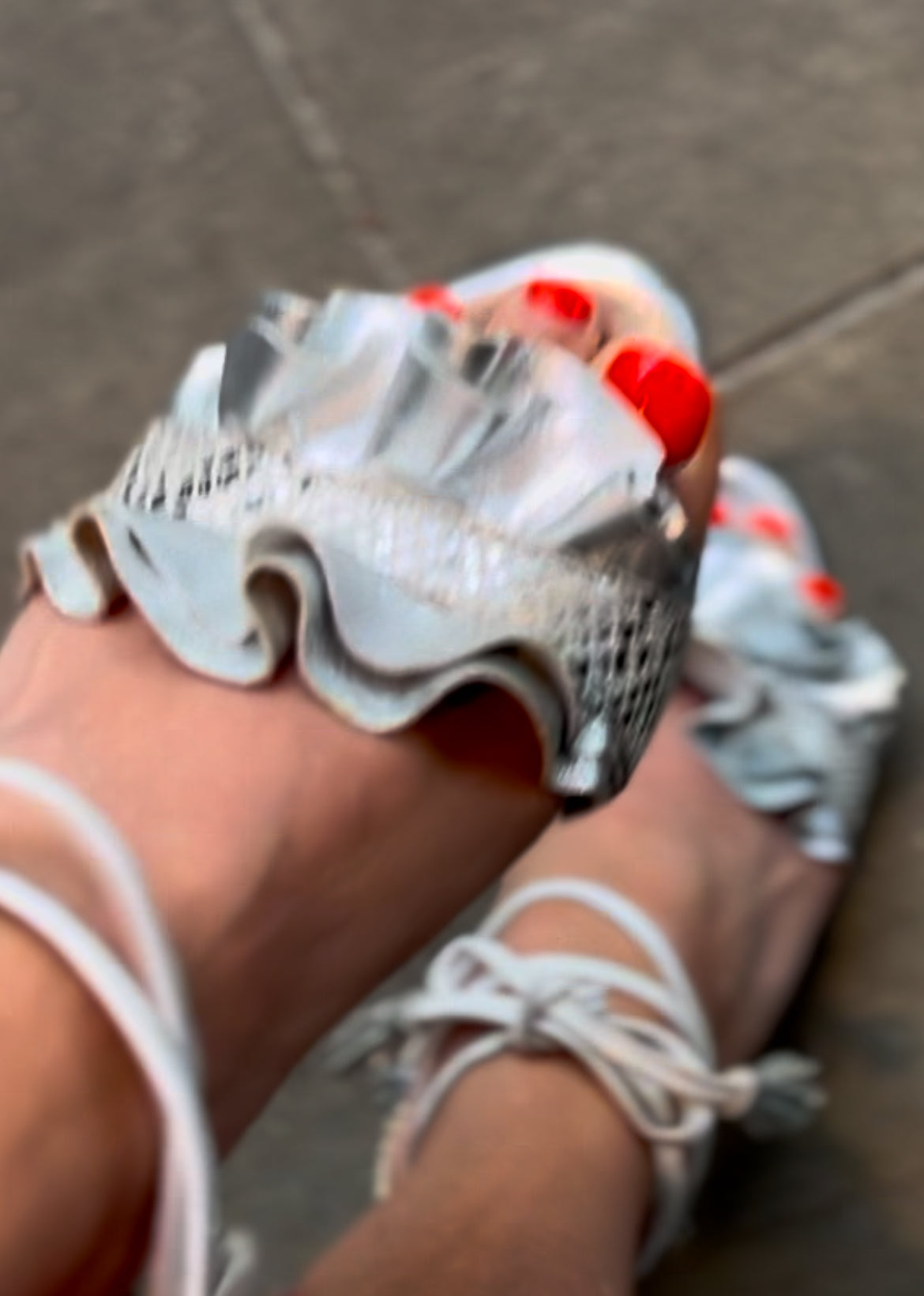 Antibes - Silver ruffle sandal - Chanii B