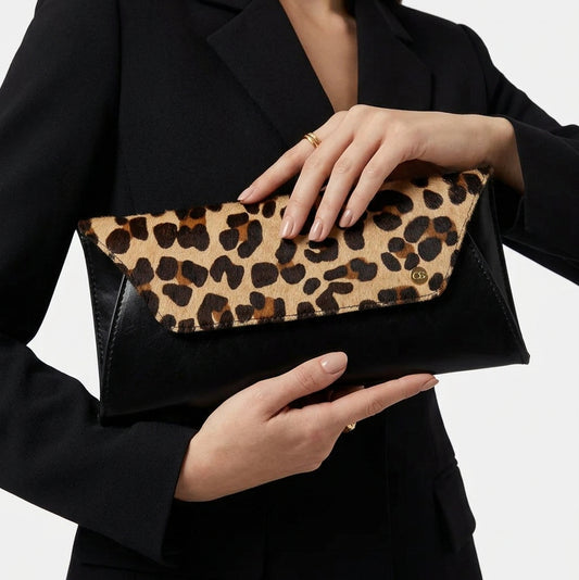 Fold Clutch - Leopard and black