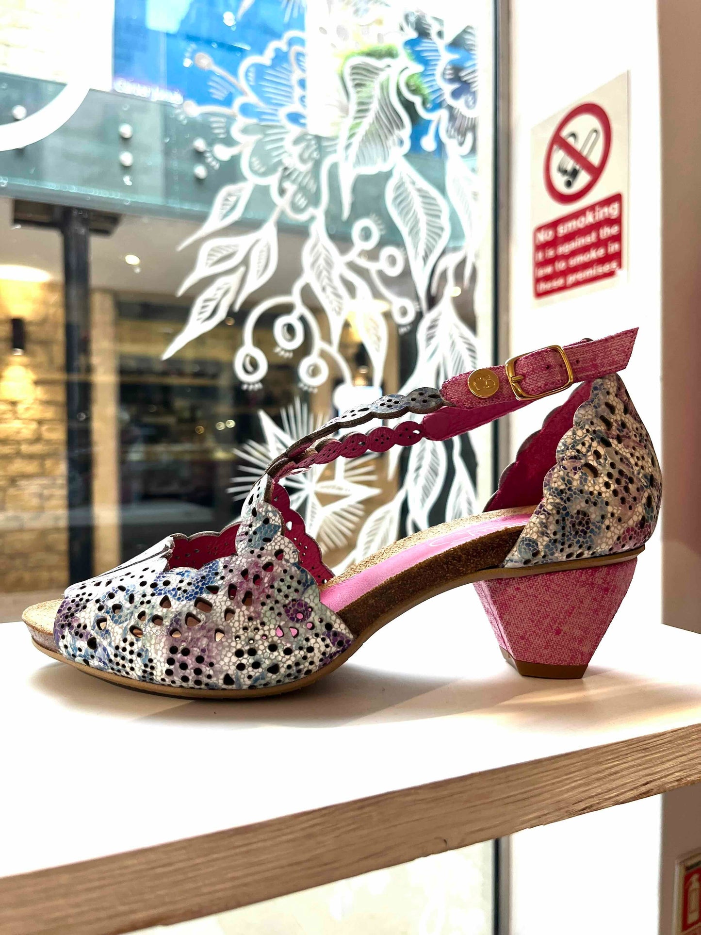 Fille - Pink lilac Flower - Chanii B