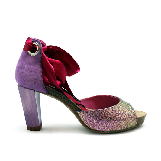 Frisson - Lilac Iridescent- Last pair 40