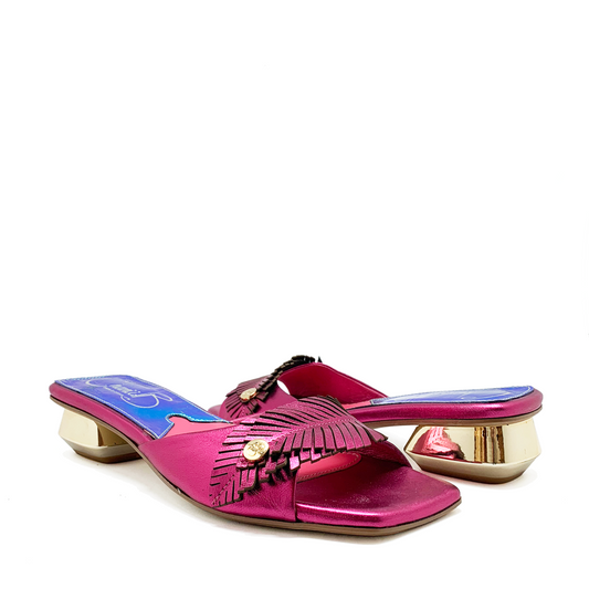 Kiki slide- Fuchsia slide - Chanii B