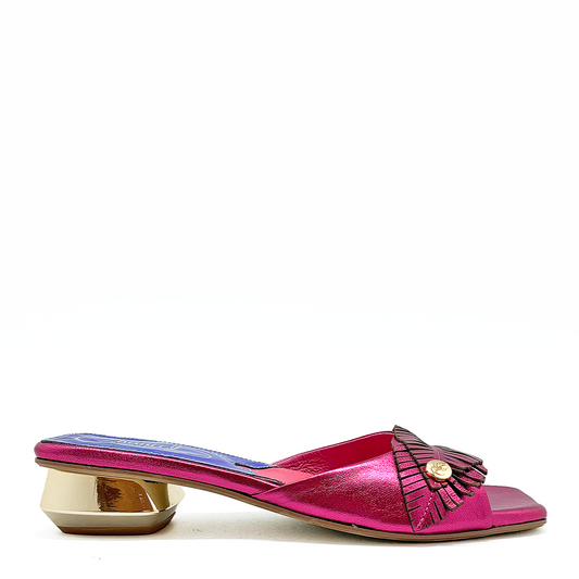 Kiki slide- Fuchsia slide - Chanii B