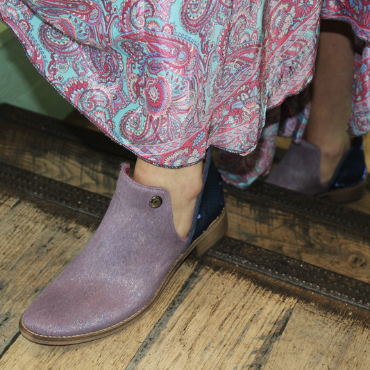 lilac ankle boot cowhide