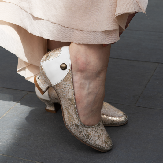 Luberon- gold low dress shoe - Chanii B