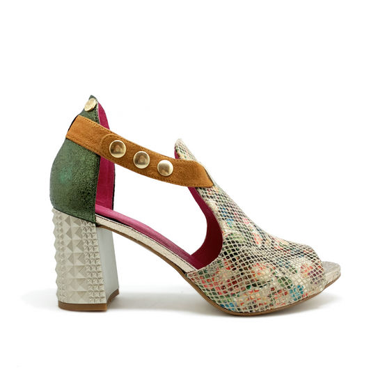 Rayon - Floral natural open toe sandal- Last pair 40 - Chanii B