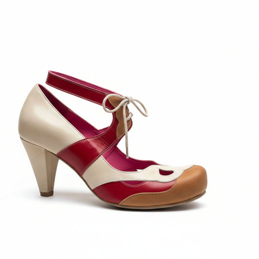 Toujours Natural Red- heel shoe- Last pairs 36, 40 and 42! - Chanii B
