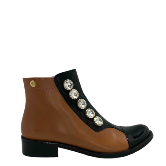 Tudor - Black and natural Ankle Boot - Chanii B