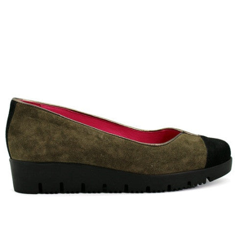 Noir - Sage- Green -black slip on- Last pairs 36 - Chanii B