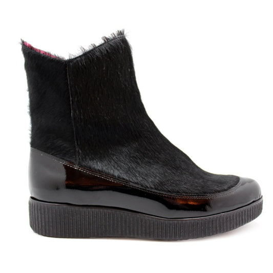 Mocca - Black cow hide ankle boots - Chanii B