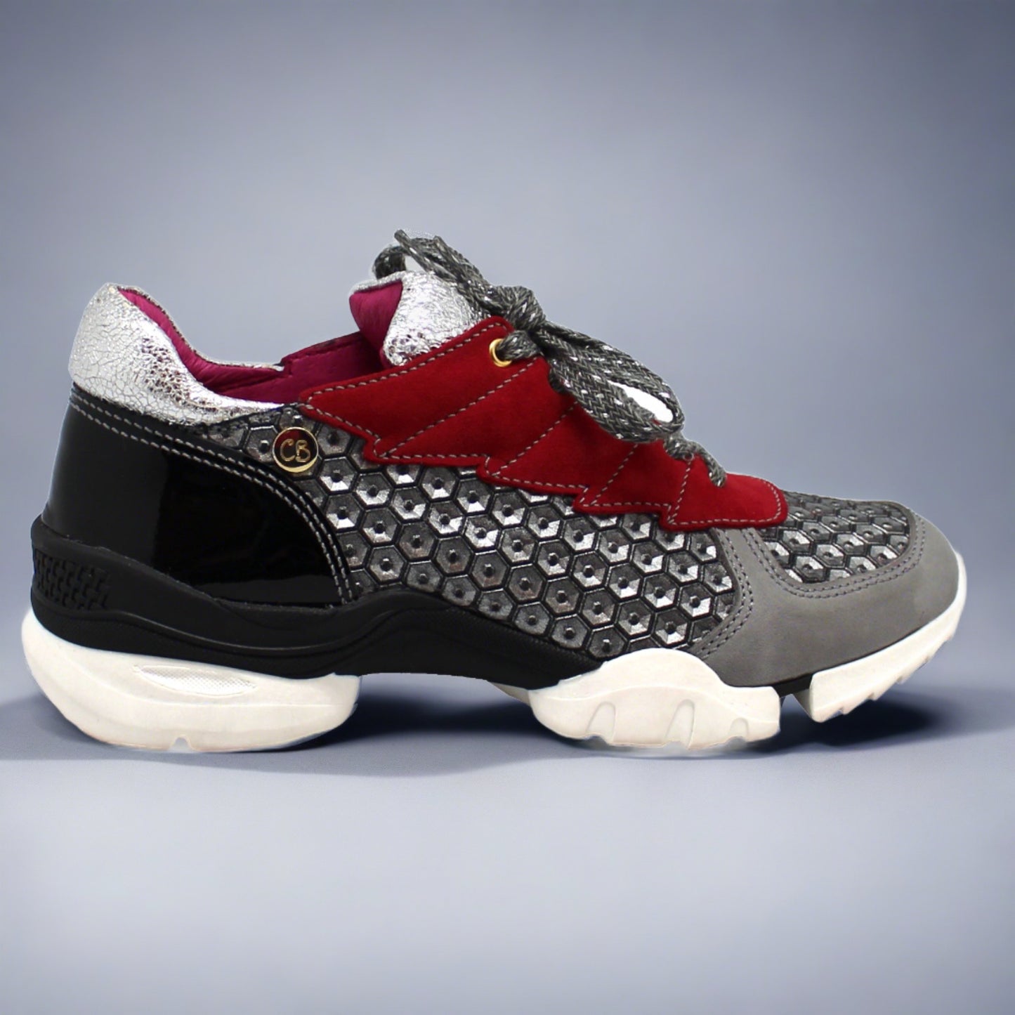 Aqua -Sneaker Grey/Red- last pairs 37 and 38!