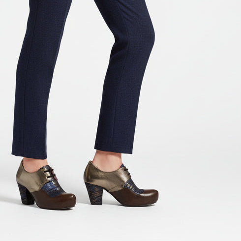 Bois - Brown/Blue/Bronze - Chanii B