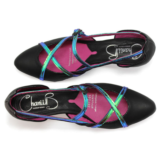 Croisse - Black/Blue Foil - Chanii B