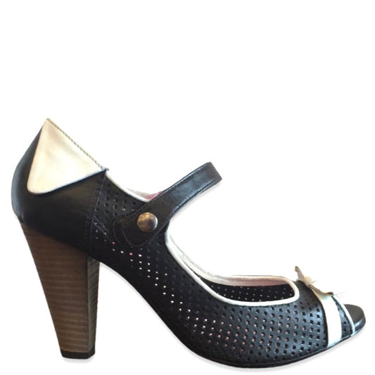 Vous Savez-LAST PAIR 41! - Chanii B