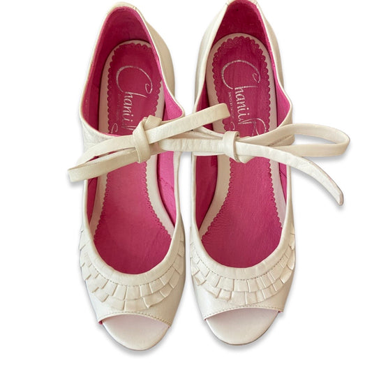 Chablis -ivory open toe- last pairs 36 and 38 - Chanii B