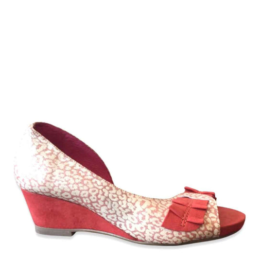 Lait-Coral- LAST PAIR 40!