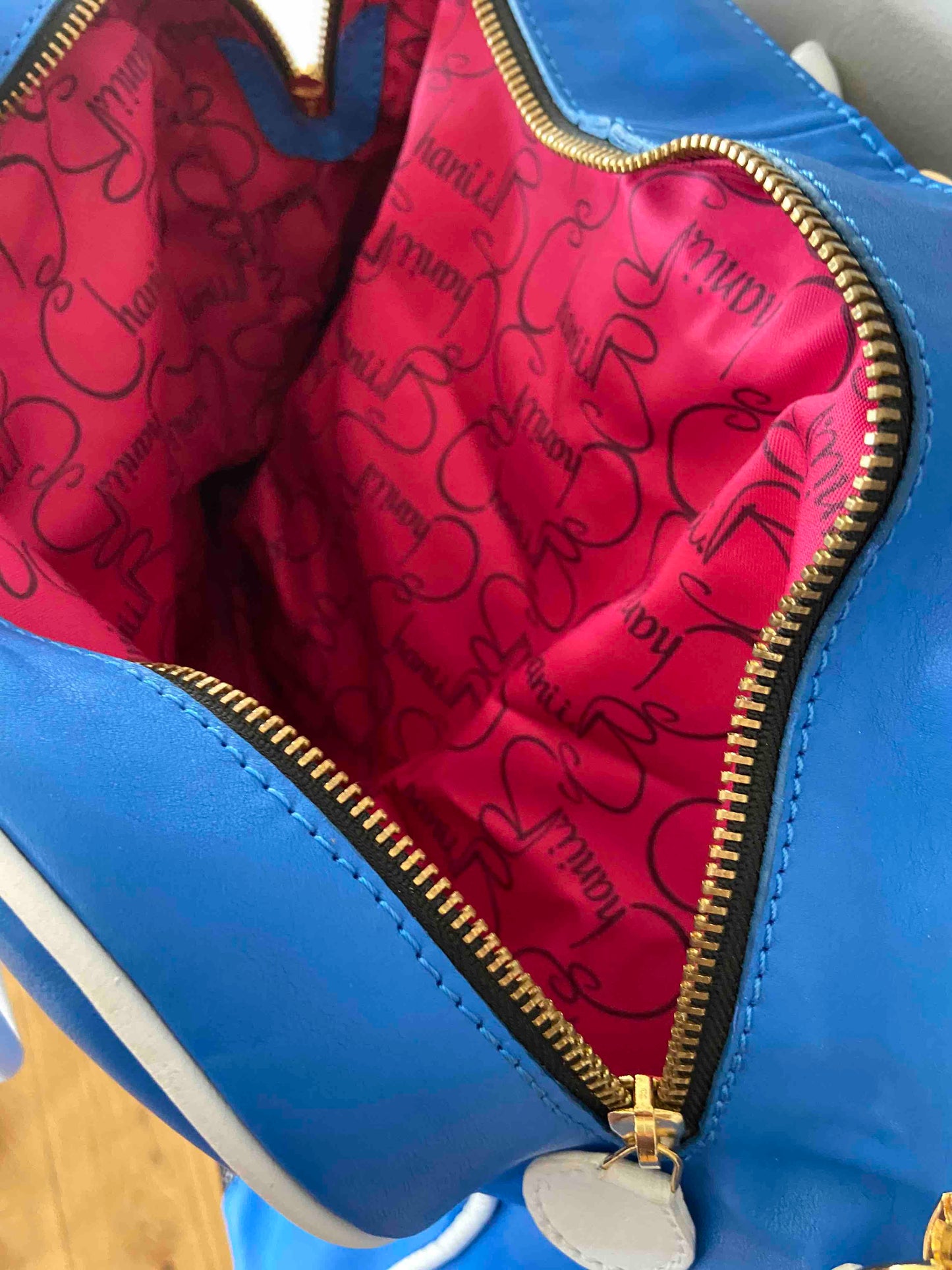 Joyeux - Blue White Black - Chanii B