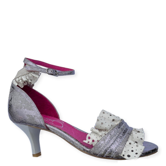 Spritz- Silver ivory sandal- Last pair 37! - Chanii B