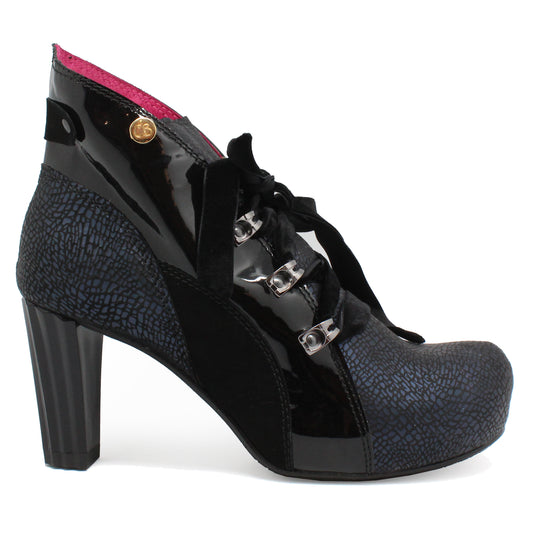 La Cross - Blue Print ankle boot - Chanii B