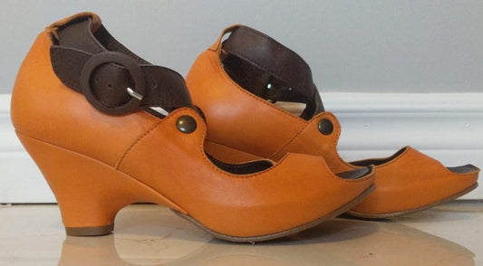 Deja Vous Orange and brown-Las pairs 35 and 37! - Chanii B