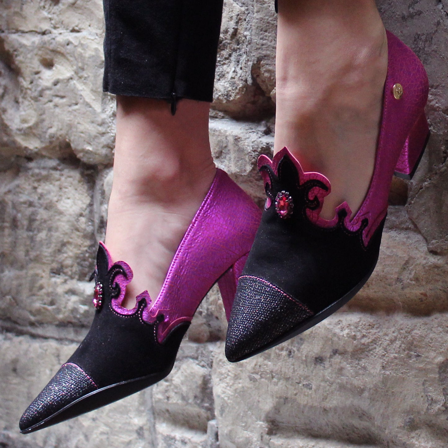 Royal - Black Fuchsia low heel shoe - Chanii B