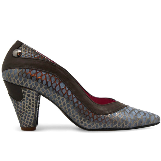 Salon - Navy Cobra medium heel shoe- last pair 40