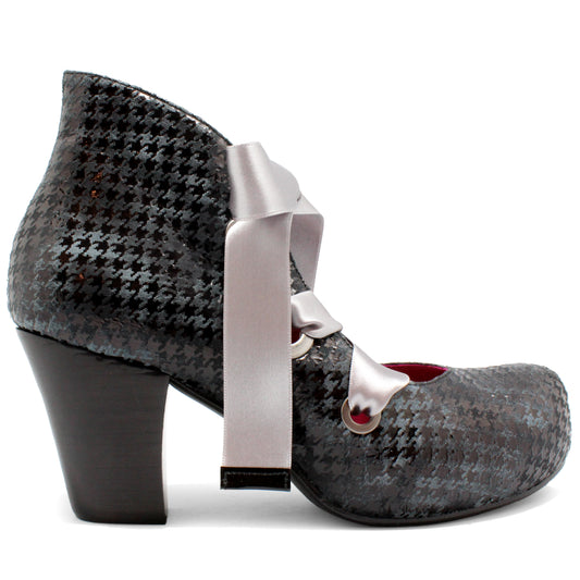 Staple - Black Houndstooth heel shoe - Chanii B