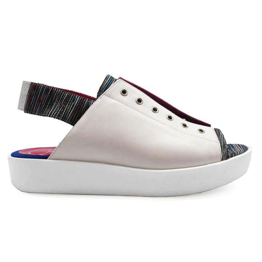 Venus - Black Stripe/White 37 and 40! - Chanii B