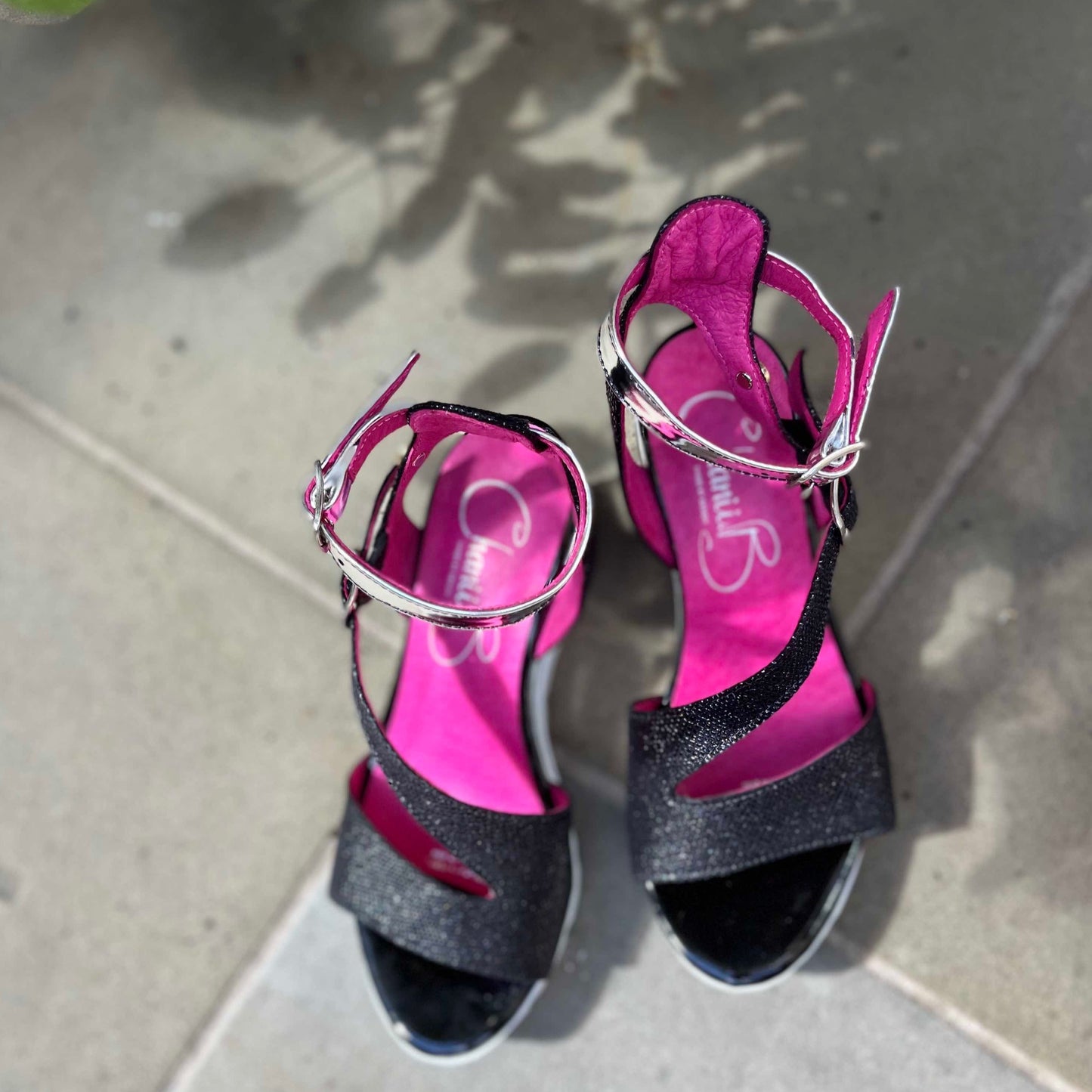 Bien- Black sparkle wedge sandal - Chanii B