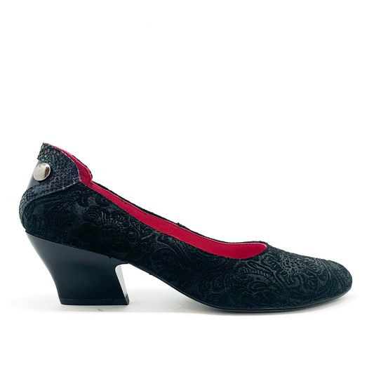 Cappuccino- Black flower - Chanii B