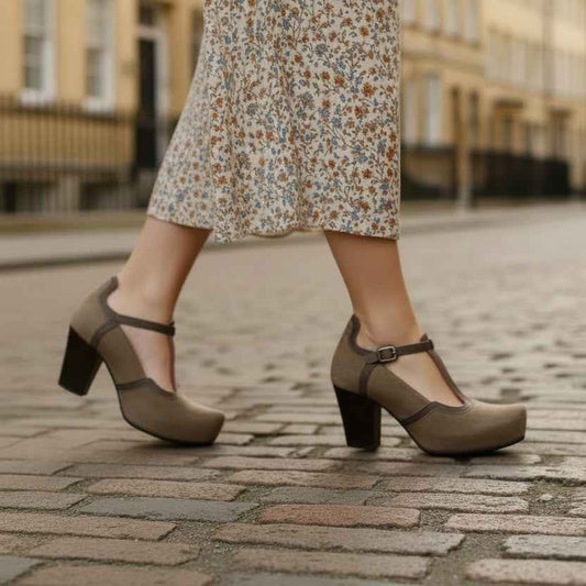 Cerise-Taupe T-strap cork shoe