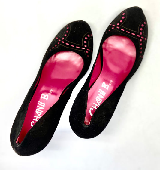 Vain Black/Fuchsia- last pairs 36, 40,42 &43 - Chanii B